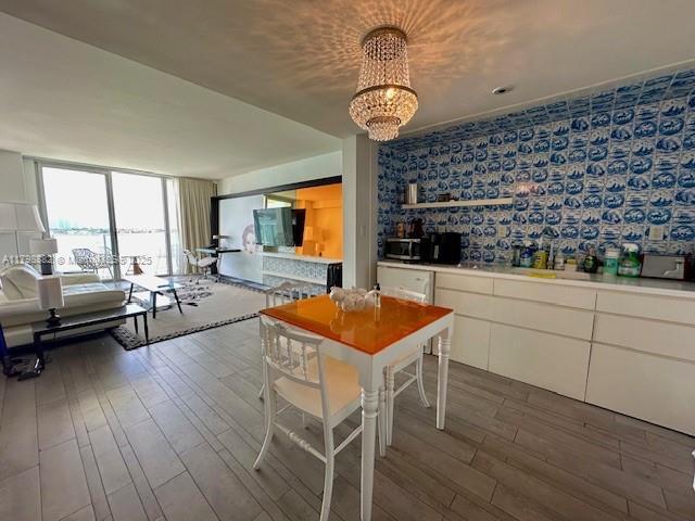 Photo - 1100 West Ave Unidad 620
