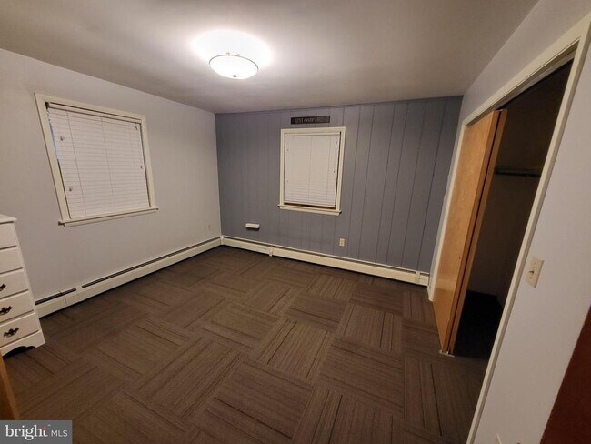 Photo - 24 Greenhouse Ln