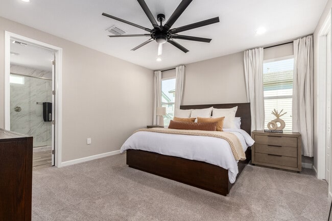 Photo - 4822 E Shady Glen Ave