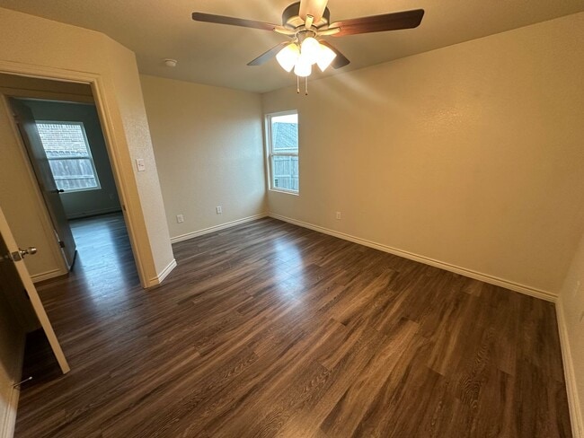 Photo - AVAILABLE Now! *MORE PHOTOS COMING SOON*