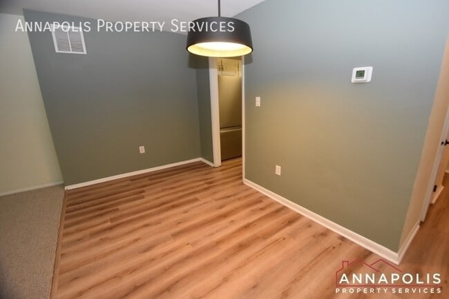 Photo - 1673 Forest Hill Ct