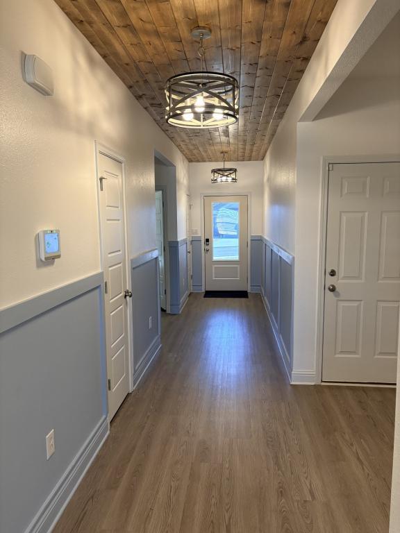 15600 Arran Wy