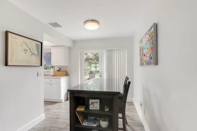 Photo - 1519 Treemont Ave