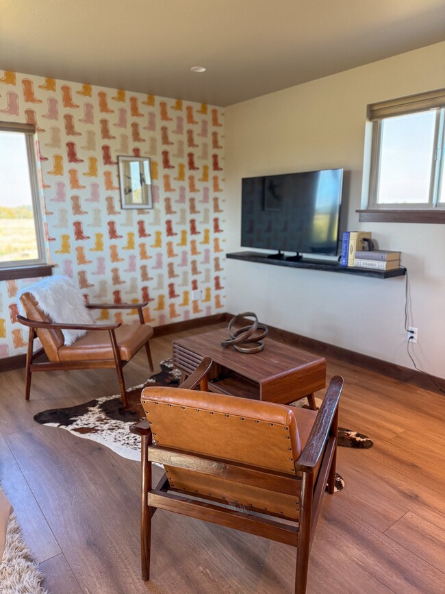 Photo - 4321 Blackwood Rd
