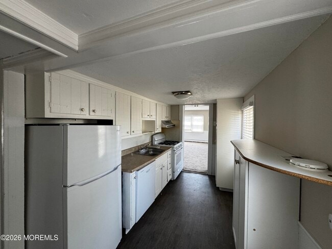 Photo - 1712 Bay Ave Unidad B