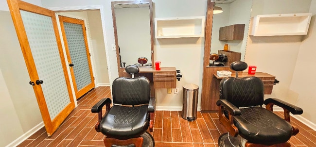 Photo - 4255 Cherry Center Dr