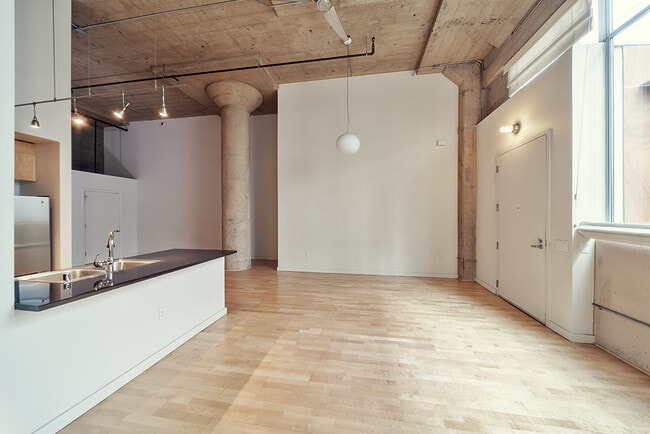 Photo - 1 Federal St Unit 4