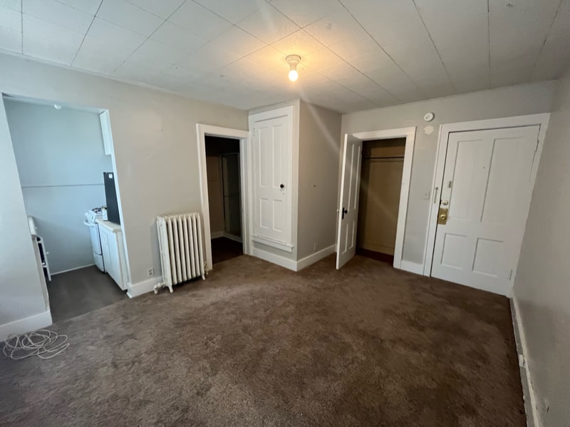 Photo - 318 W 2nd St
