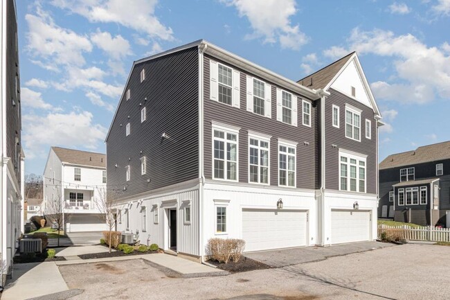 Photo - 3112 Detweiler Ln