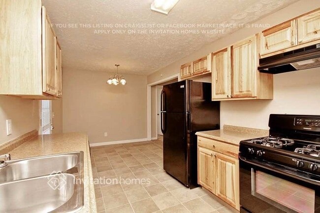 Photo - 911 Lebanon Pl