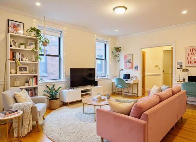 Building Photo - 1340 Commonwealth Ave Unit 15