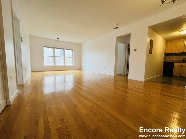 Photo - 2456 Massachusetts Ave Condo Unit 303