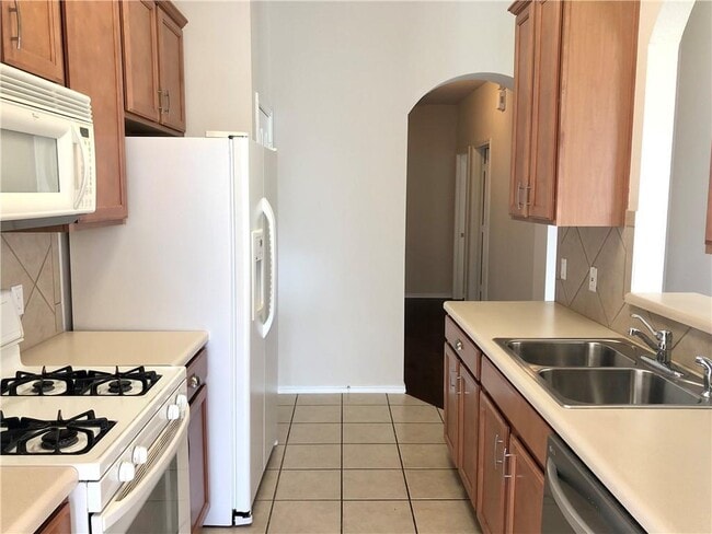 Photo - 16100 S Great Oaks Dr Unit 4103