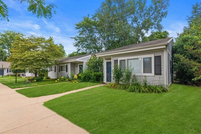 Photo - Parchment Point Townhomes