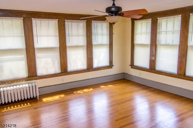 Photo - 275 Claremont Ave