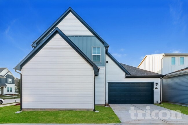 Building Photo - 22740 Terrazzo Dr