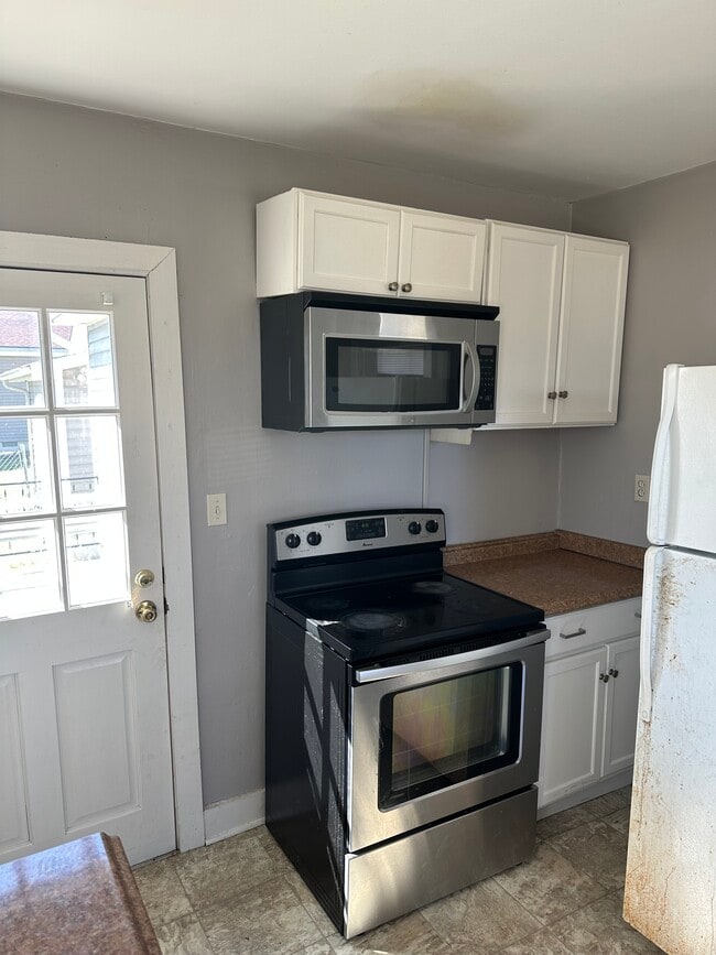 Photo - 340 Cherry St