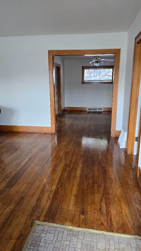 Building Photo - 915 S 48th St Rental