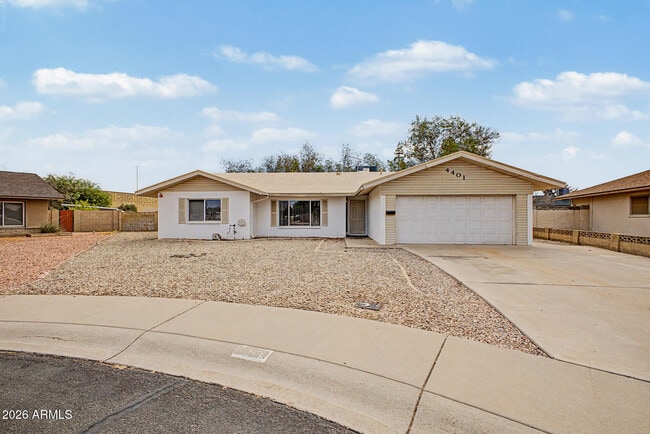 Building Photo - 4401 S Rita Ln