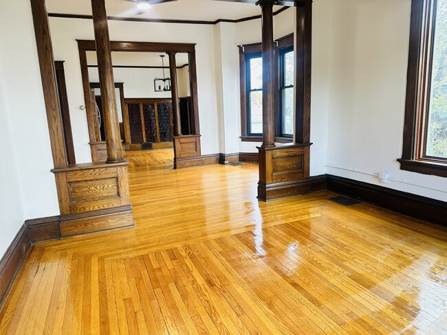 Photo - 386 1st St Unidad 384.5 1st St