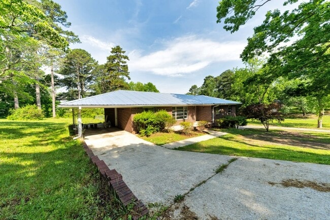 Photo - Available Now! Updated 3BR/2BA with Luxurious Touches!