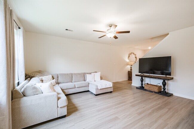 Photo - 24169 Wilde Dr