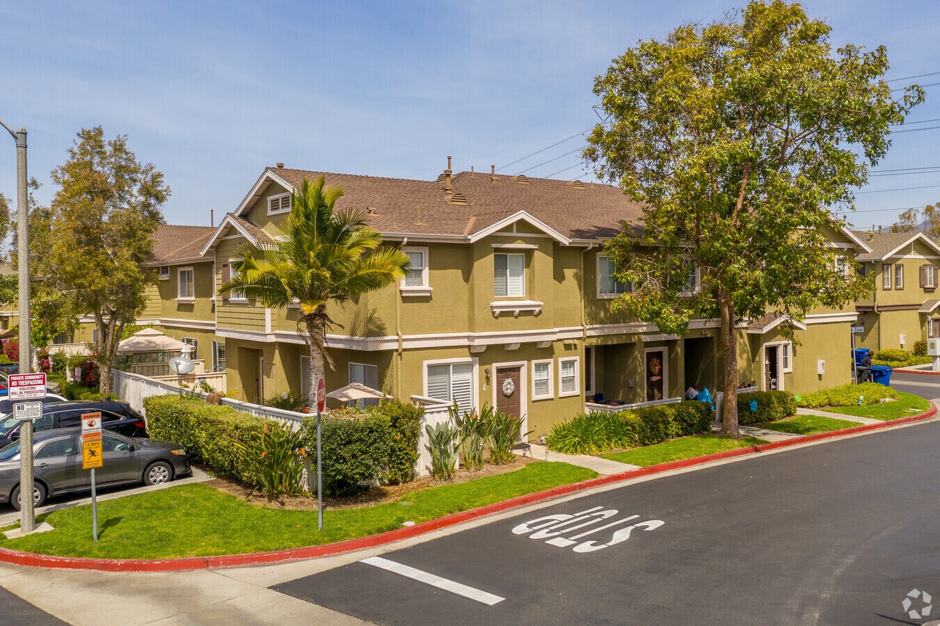 Photo - Antigua at Eastlake