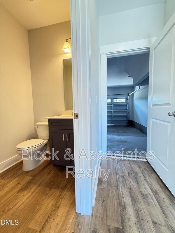 776 Ballyneal Aly
