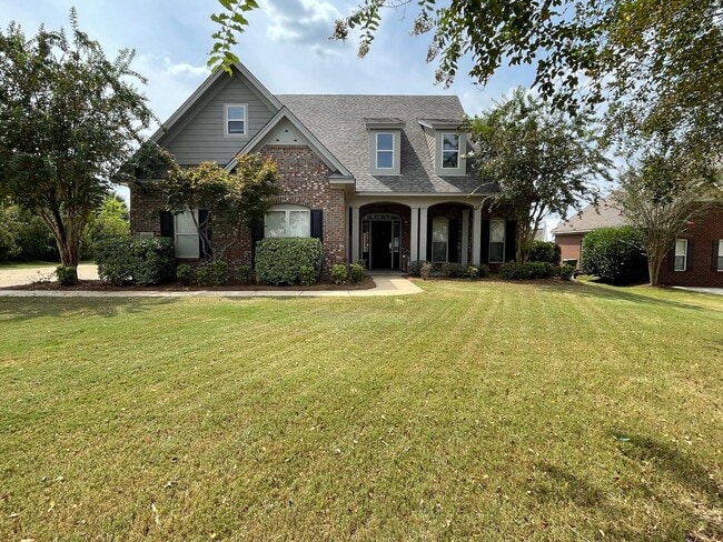 Photo - Beautiful 5 Bedroom 3 Bath In Taylor Lakes...