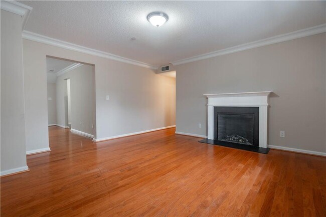 Photo - 295 Winding River Dr