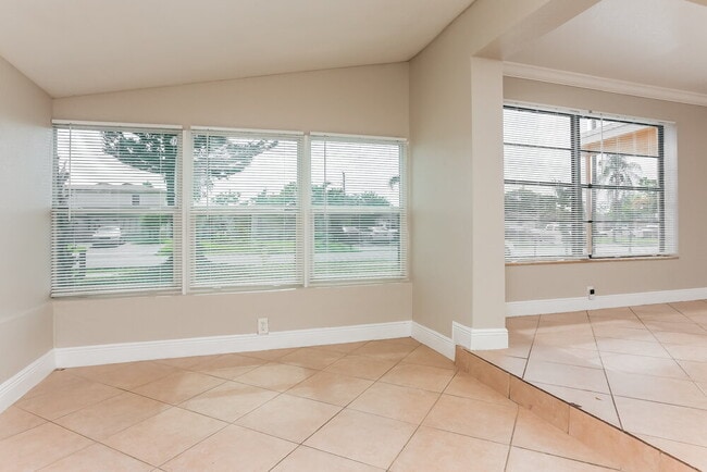 Photo - 1840 NW 34th Terrace