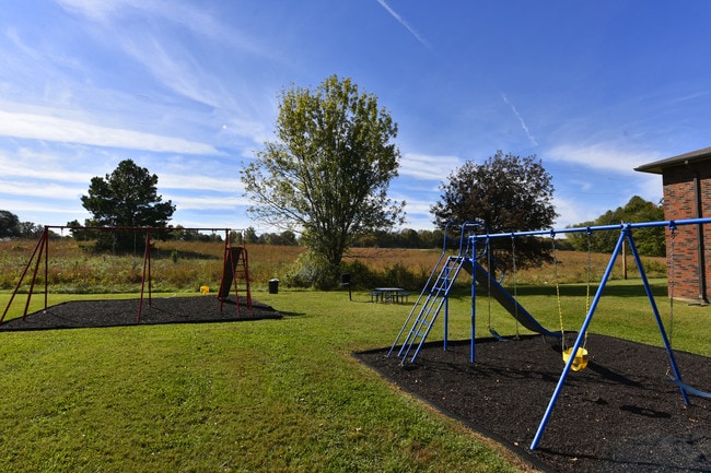 Photo - Cumberland Square