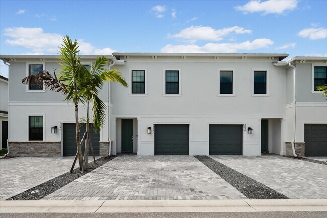 Photo - 7638 SW Lucy Ln