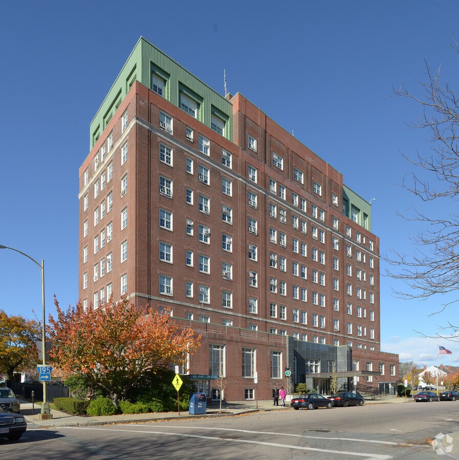Photo - New Bedford Hotel Apartments