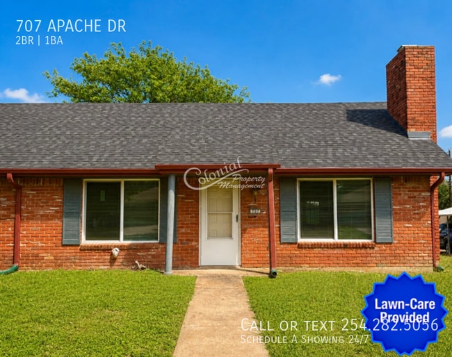 Building Photo - 707 Apache Dr