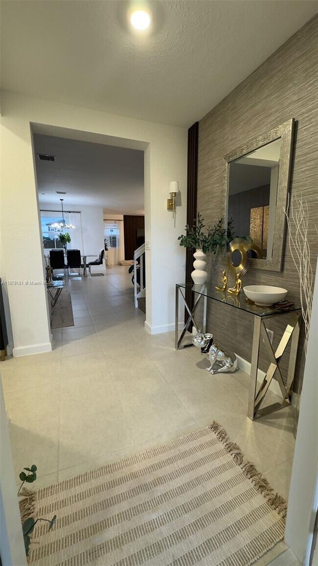 Photo - 2415 SE 23rd Rd
