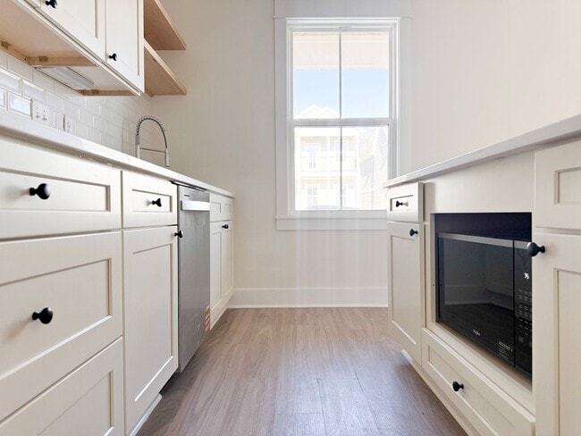 Photo - 4-Bedroom Crofton at Highbury + Summer Special Perks