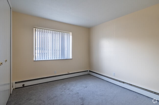 1BD, 1BA - 750SF1BD, 1BA - 750SF