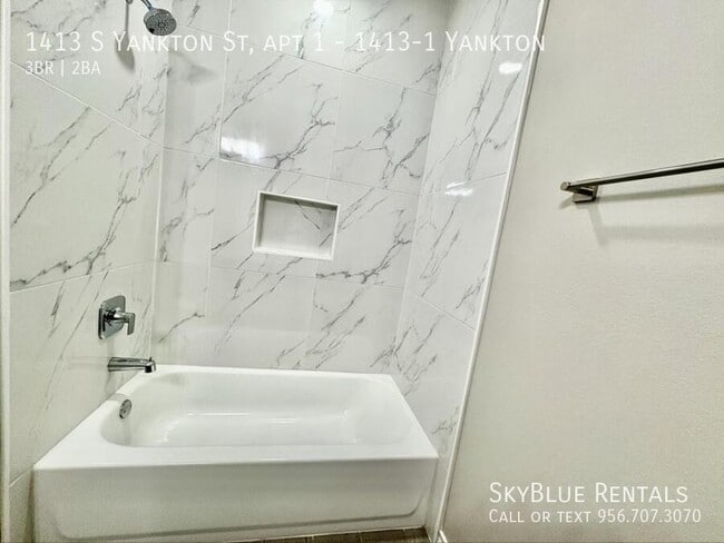 Photo - 1413 S Yankton St Unit 1413-1 Yankton
