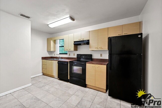 Photo - 660 8th St Unit 210