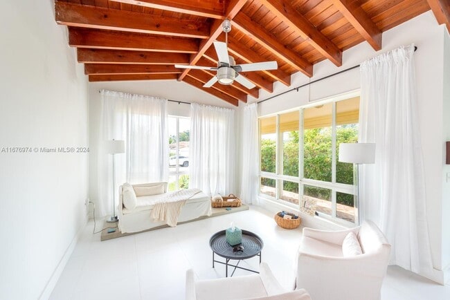 Photo - 9124 Emerson Ave