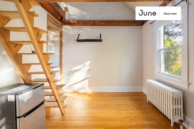 Photo - 1443 Parkwood Pl NW Unidad 2F