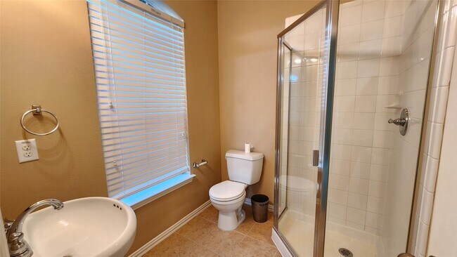 Photo - 26939 Glacier Creek Dr