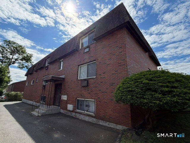 Photo - 385 High St Unit 4