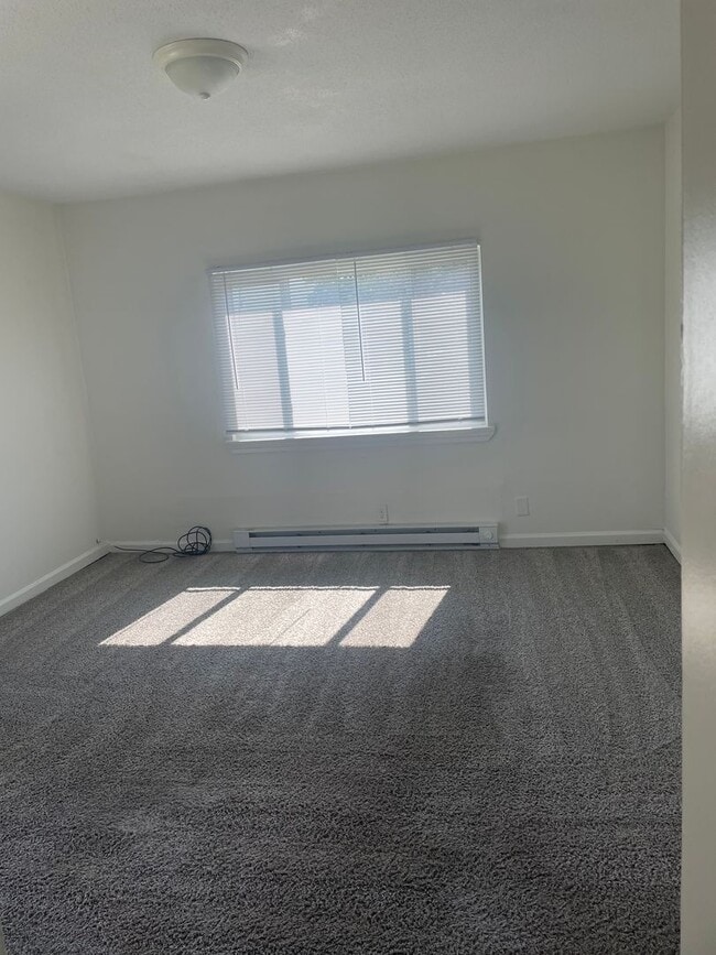 Photo - 110-112 Sanders Ct Unit 112