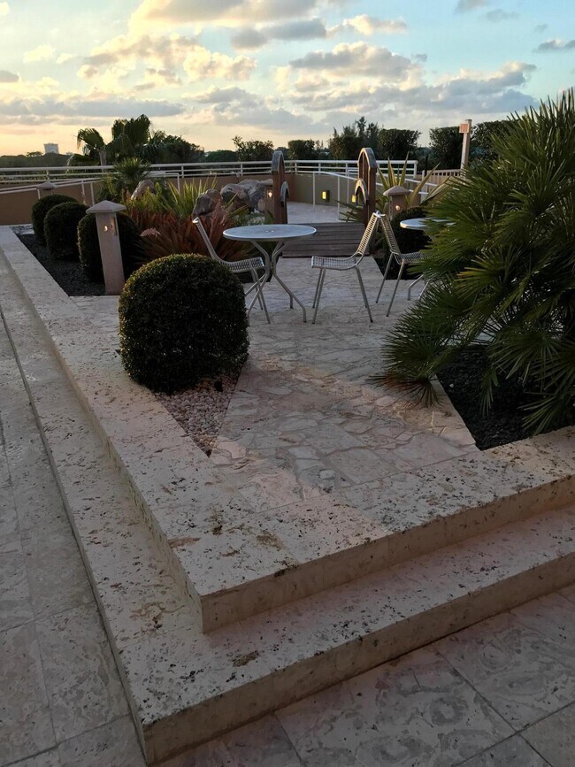 Photo - 1551 N Flagler Dr Unit 916-917