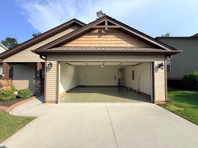 Photo - 108 Summerdale Dr