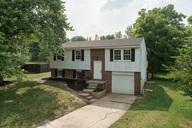 Photo - 6327 Birchwood Ct House