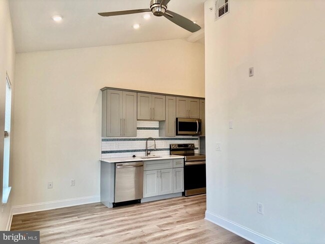 Photo - 6601 Ridge Ave Unit D