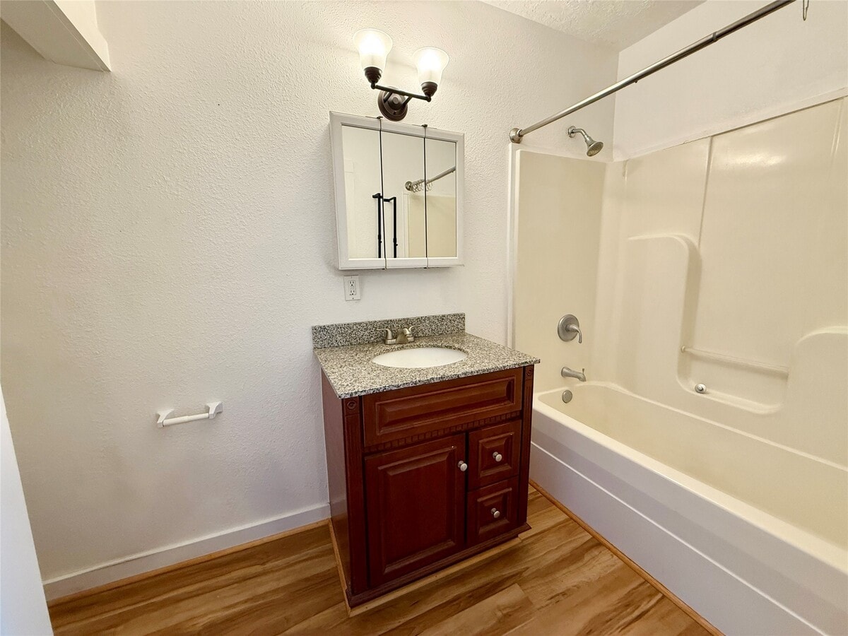 Photo - 232 S Tesch St Unit 236